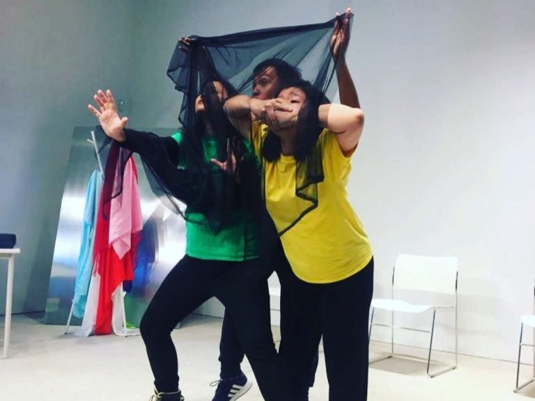 演出 Performance